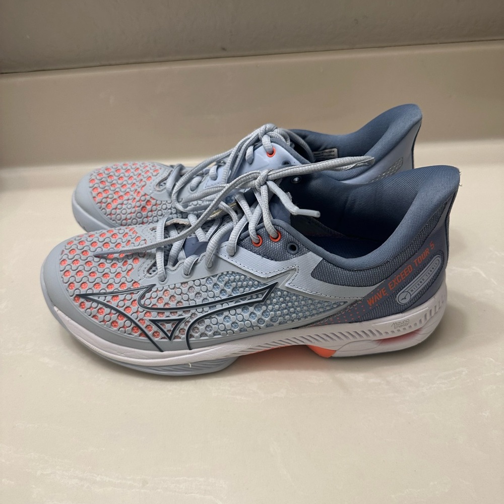 Muzino Trainers